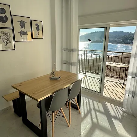 Apartamento Con Impresionantes Vistas Al Mar